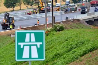 Dálniční známka od ledna znovu zdraží - Novinky